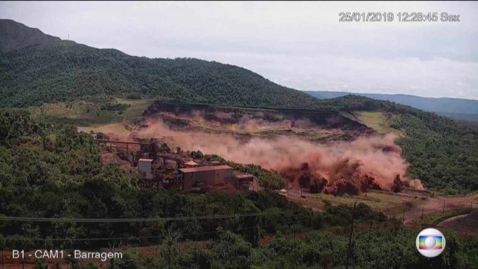 ROMPIMENTO DA BARRAGEM