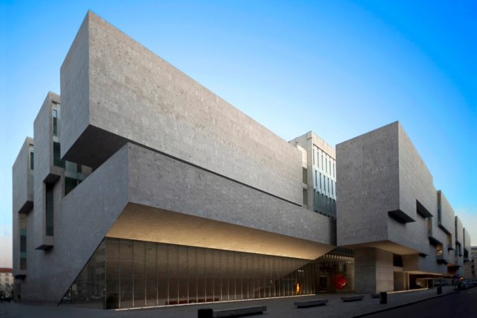 UNIVERSIDADE ITALIANA UNIVERSIDADE ITALIANA