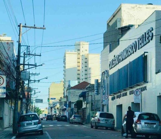 COLÉGIO FRANCISCO TELLES