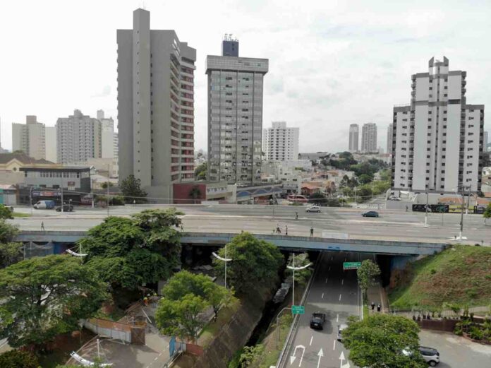 FERIADO de Nove de Julho