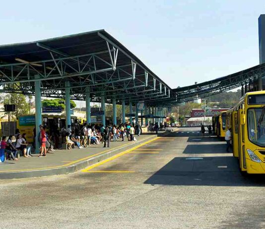 TERMINAIS DE ÔNIBUS