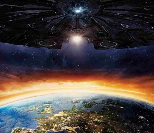 MOONFALL, Ameaça Lunar: Concorra a 3 pares de ingressos. Veja trailer! moonfall