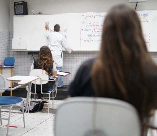 Mais ENSINO TÉCNICO técnico