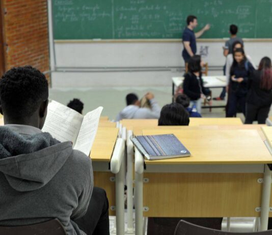 CONCURSOS DA CÂMARA terão reservas de cargos para negros negros
