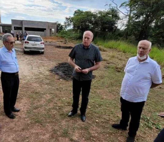 Prefeitura reinicia obras na CRECHE do Outeiro das Paineiras outeiro