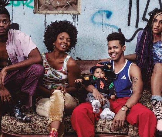 VALE NIGHT: Concorra a três pares de ingressos. Assista ao trailer vale night