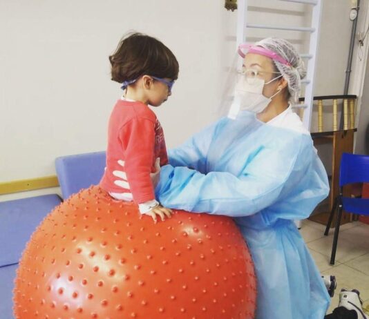 ABRIL MARROM: Diagnóstico precoce evita cegueira, alerta Braille abril marrom