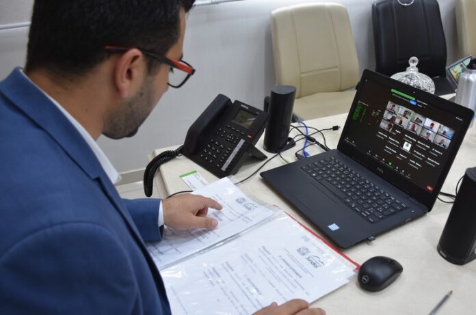 dois projetos e veto dois projetos e veto