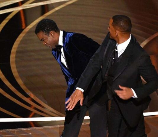 Perde o amigo mas não perde a piada! piada