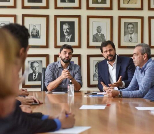 Rede de atenção hospitalar da RMJ: Prefeitos apresentam plano rede de atenção hospitalar