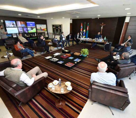 governo na área