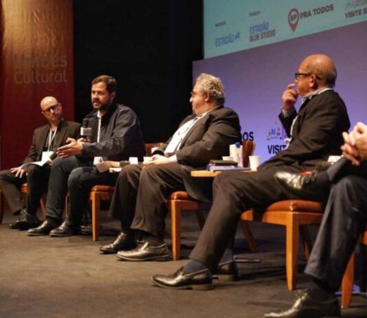 Fórum Estadão Think: Prefeito de Jundiaí fala sobre experiências positivas Fórum Estadão