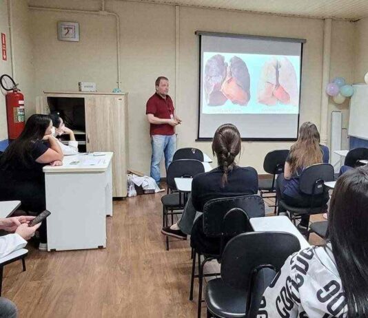 Moda entre adolescentes, CIGARROS ELETRÔNICOS podem matar cigarros eletrônicos