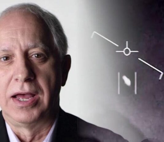 Ex-oficial da CIA diz que a verdade sobre os UFOs é ‘terrível’ ex-oficial da cia