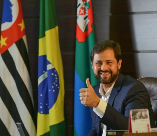 CIAS e empréstimos: Prefeito terá dois projetos votados cias
