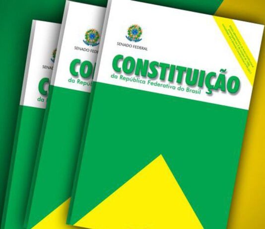 CONSTITUIÇÃO: Respeitá-la, não ampliá-la constituição