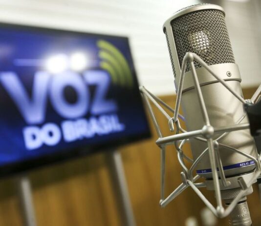 Uma VOZ só do governo voz