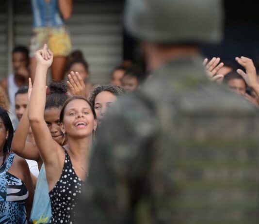 GOLPE ou posse? golpe