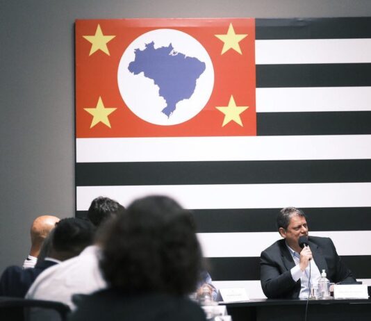 ASSÉDIO e maus-tratos: Governador sanciona leis assédio