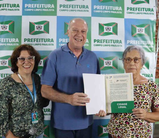 Jardim Brasília: Mais de 70 matrículas imobiliárias são entregues matrículas