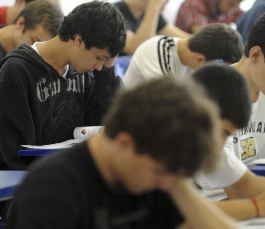 MUDANÇAS no Ensino Médio ensino