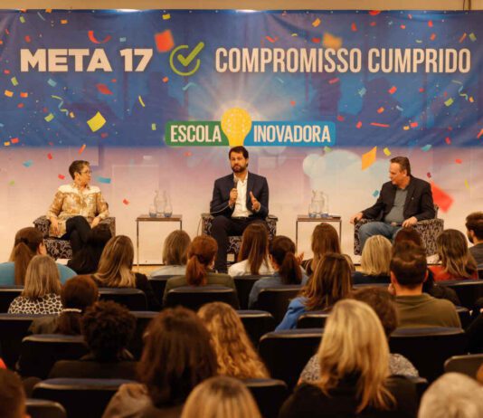 Prefeitura anuncia reajuste de 10,58% para os PROFESSORES reajuste