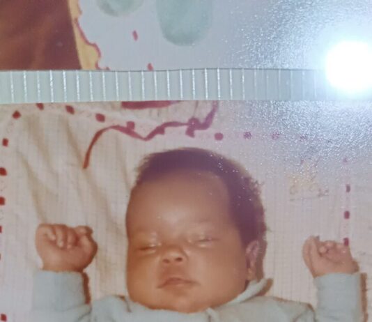ROBERTA quer encontrar família biológica ROBERTA