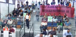 tribuna
