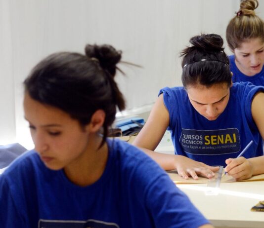 educação