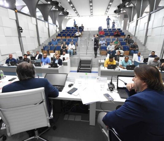 CONSELHOS: Duas propostas do prefeito serão votadas conselhos