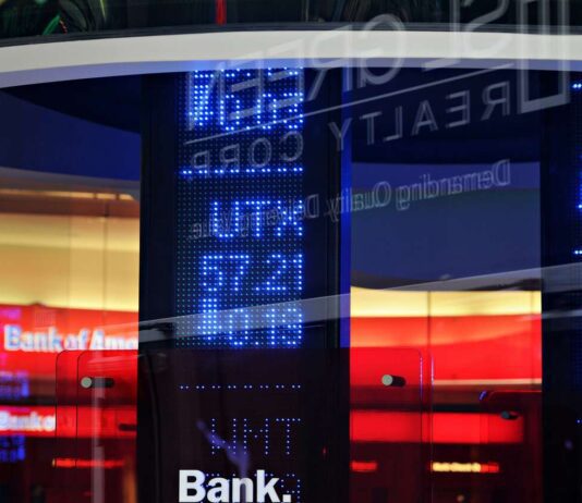 Como encontrar oportunidades de negociação de ações e Forex negociação