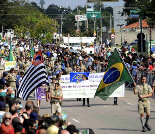 DESFILE: Veja como ficará o trânsito na avenida Luiz Latorre DESFILE