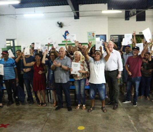 Regularizações de ruas e moradias avançam em Campo Limpo regularizações