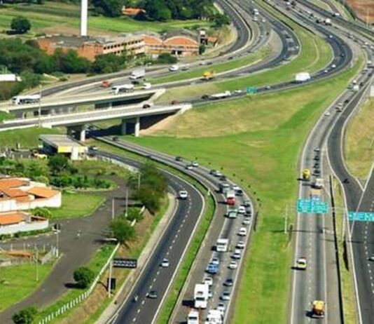 Feriado: Mais de 1 milhão de veículos nas estradas da região veículos