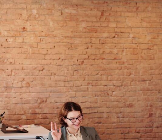 É possível ser WORKLOVER??? Assista ao vídeo! worklover