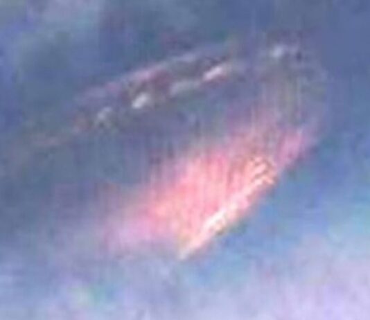 ufo gigante