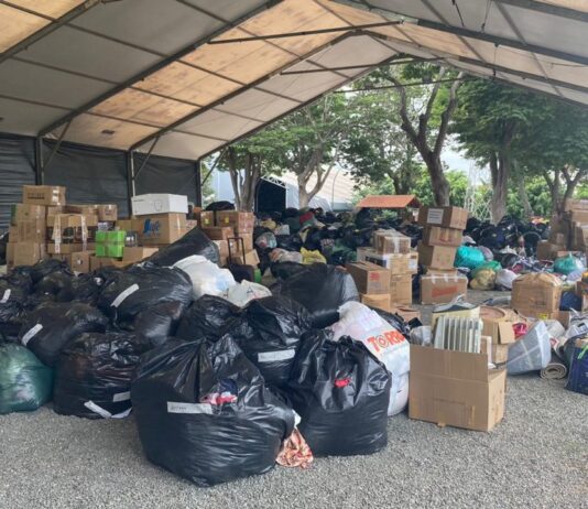 RS: Suspensas doações de roupas. Bolsonaro virá a Jundiaí no feriado doações