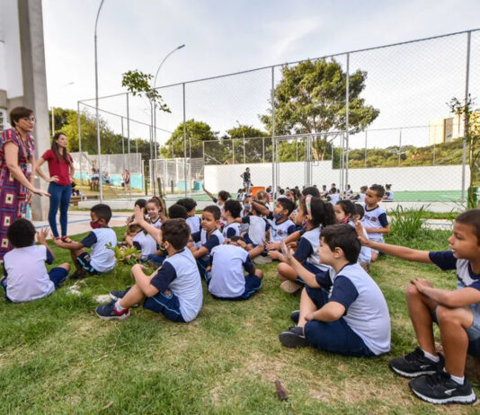 PEDAGOGIA: Educação contrata de estagiários pedagogia