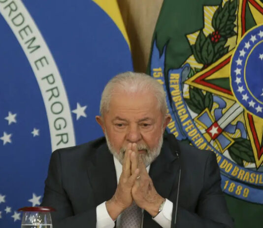 POR QUE NÃO TE CALAS? por que não