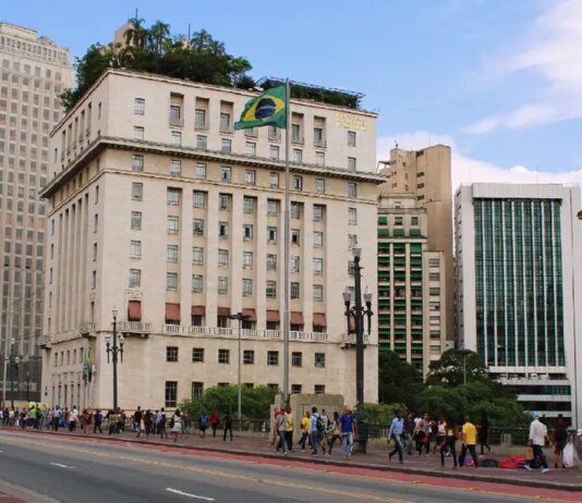Trampolim para a PRESIDÊNCIA presidência