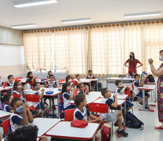 educação