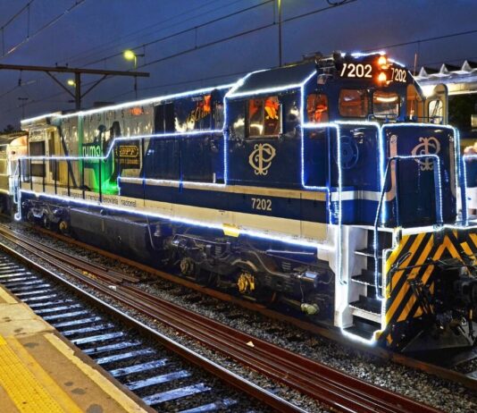 TREM ILUMINADO passará por Louveira no dia 21 trem