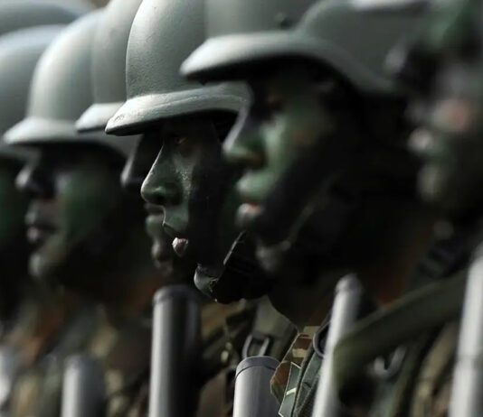militares