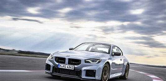 BMW M2 CS: Esportivo nervoso chega até o final do ano bmw