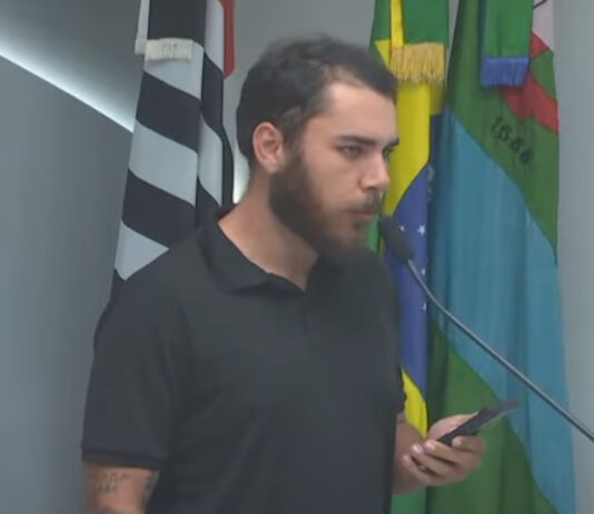 REDE pede ao MP análise de suposta fala xenofóbica na sessão rede