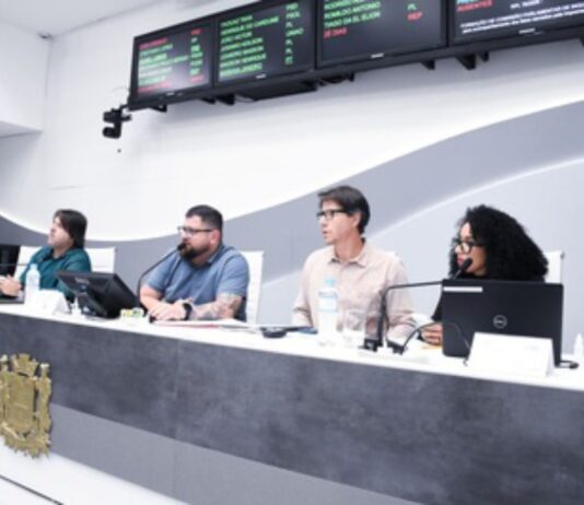 Sessão de terça(30): Dois vetos e oito projetos sessão