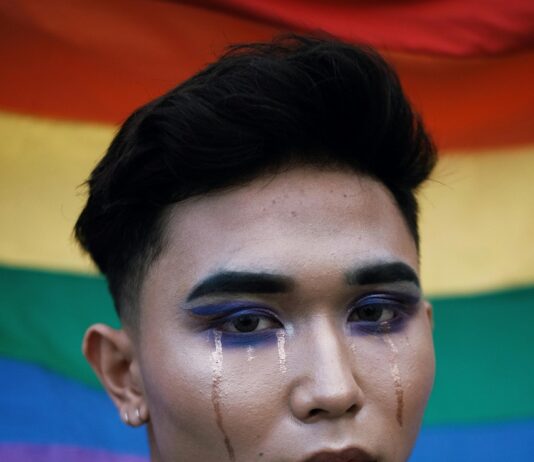 Janeiro Branco e vivência LGBT+: falar é um ato de cuidado janeiro