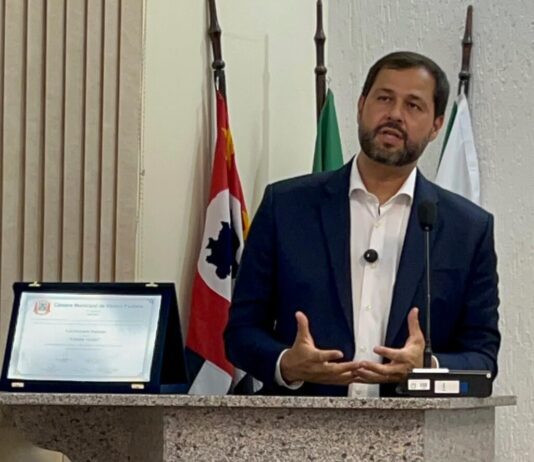 PL EM MOVIMENTO discutirá política da região nesta 5ª(22) pl