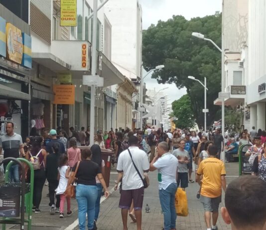 Março: Datas comemorativas deixam CDL otimista março