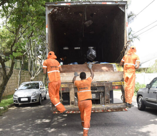 LIMPEZA: Prefeitura contrata Consórcio Japy emergencialmente limpeza